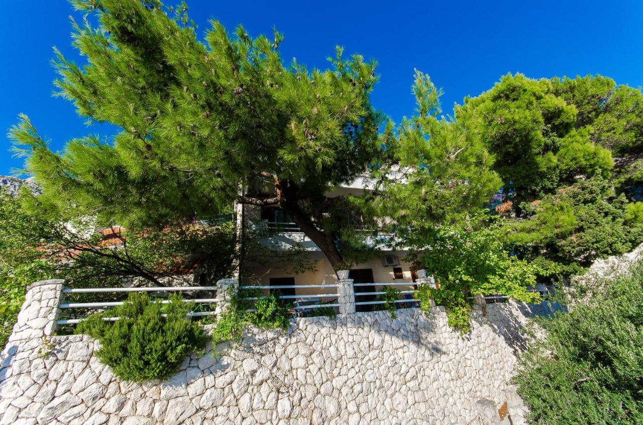 Apartments By The Sea Pisak, Omis - 2802 エクステリア 写真