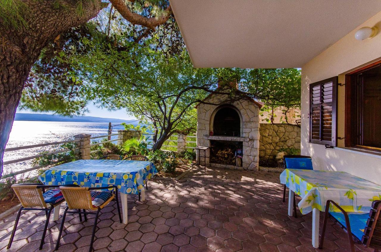 Apartments By The Sea Pisak, Omis - 2802 エクステリア 写真